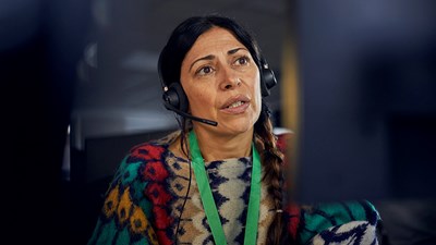 Child protection specialist on a Helpline call.