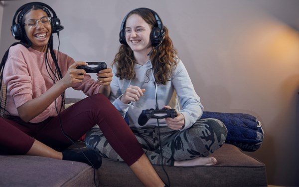 Best Online and Virtual Games to Play As a Family, With Kids
