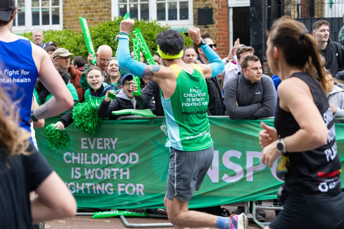 NSPCC 21Apr 077 60155
