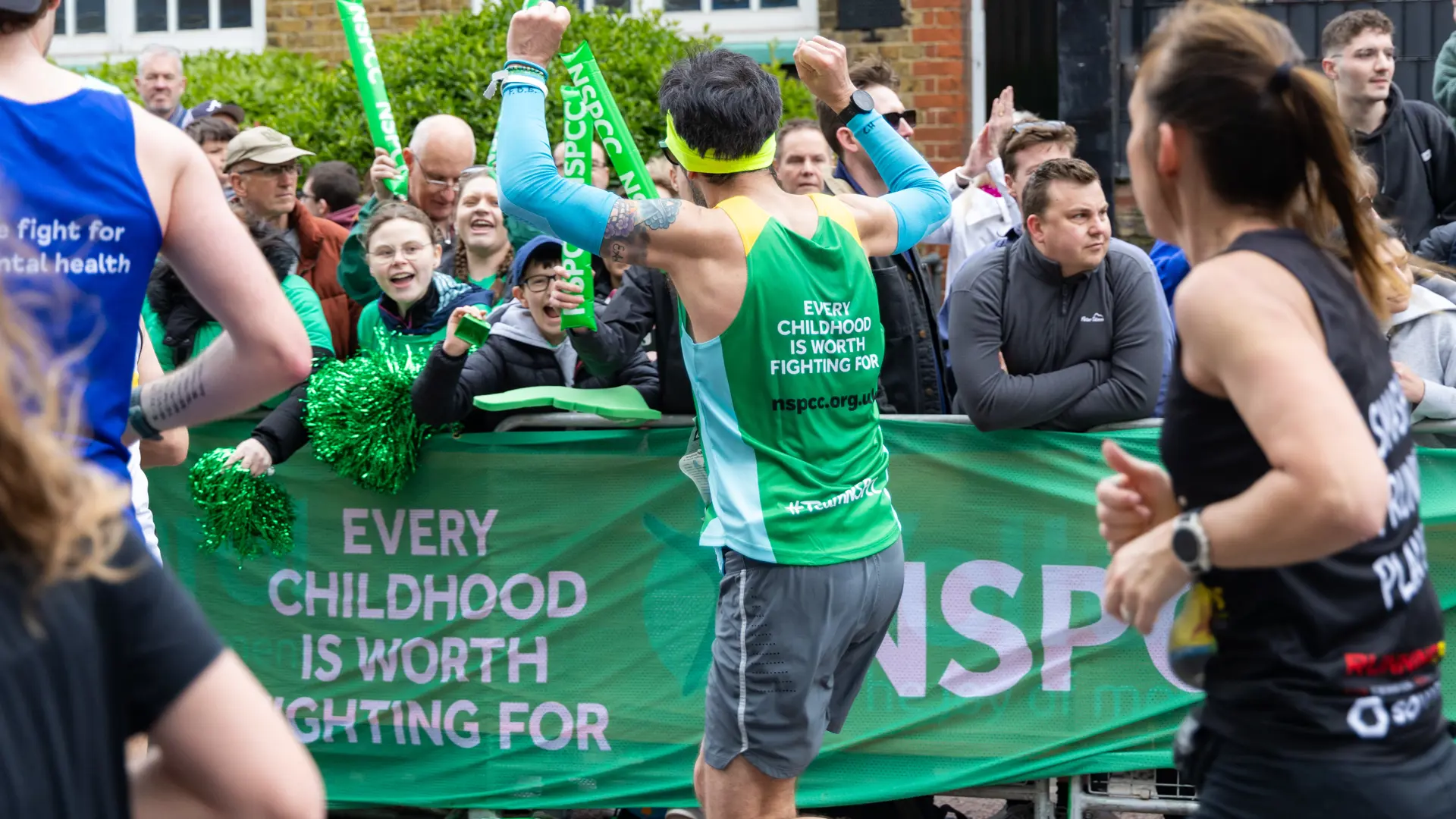 NSPCC 21Apr 077 60155