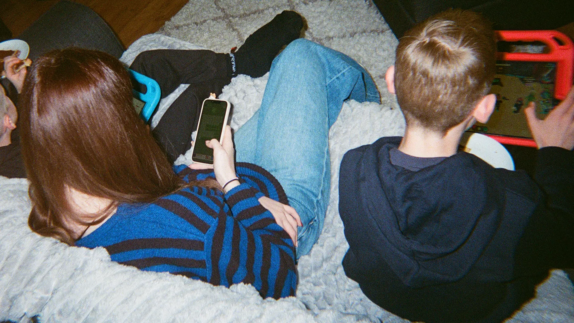 Shift Ctrl Website Banner Talking To Child About Online Safety