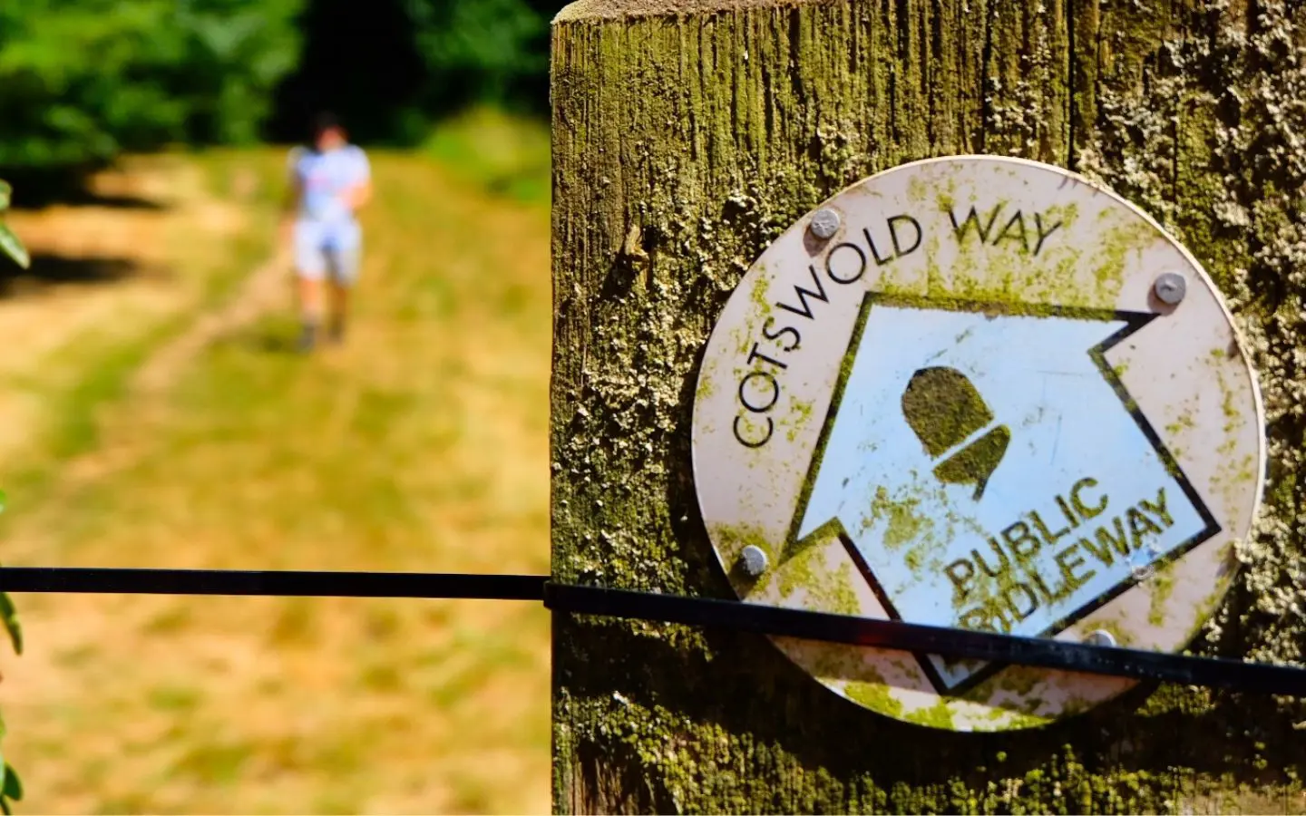 1440X900 Cotswold