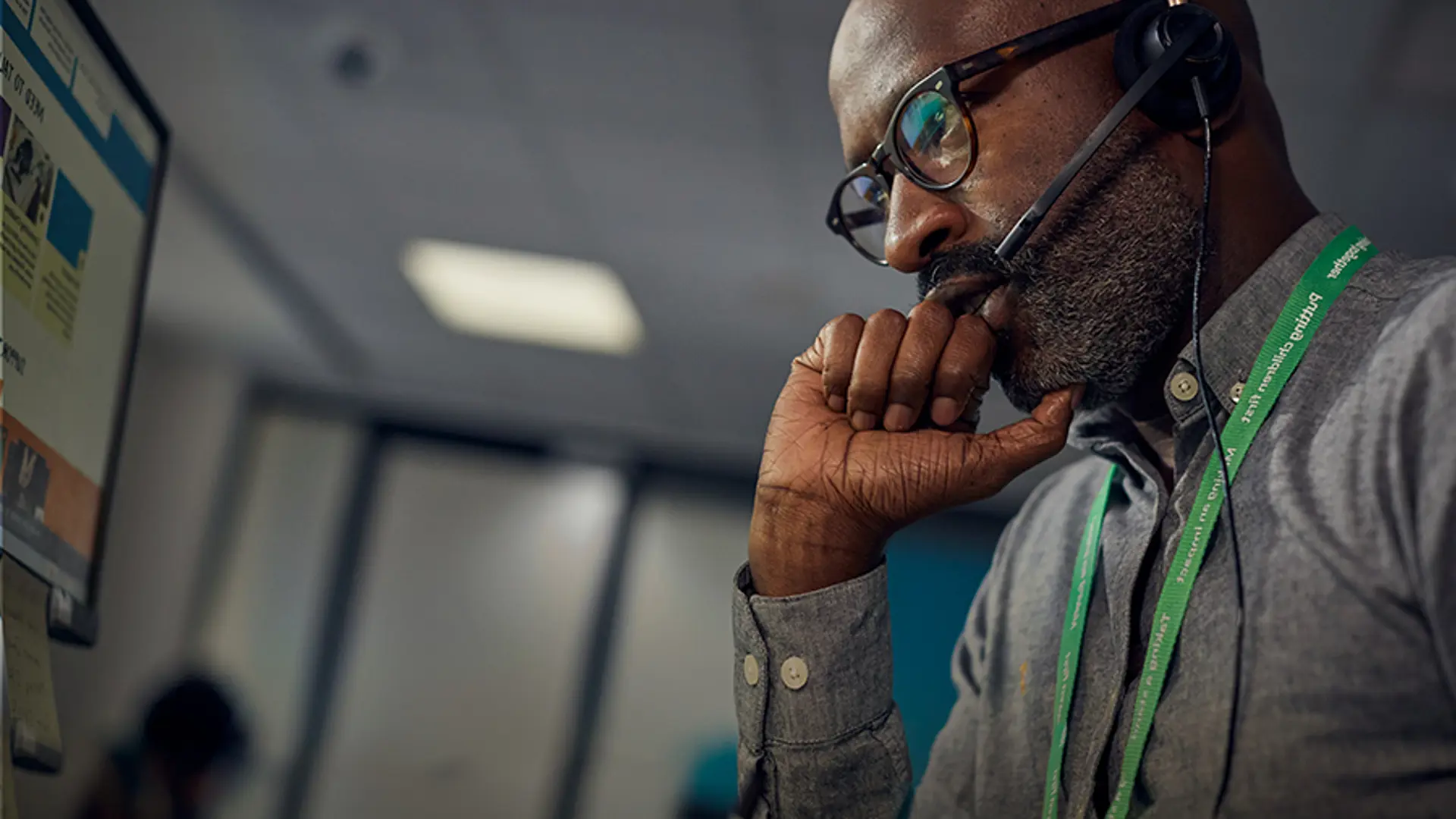 An NSPCC child protection specialist on a Helpline call.